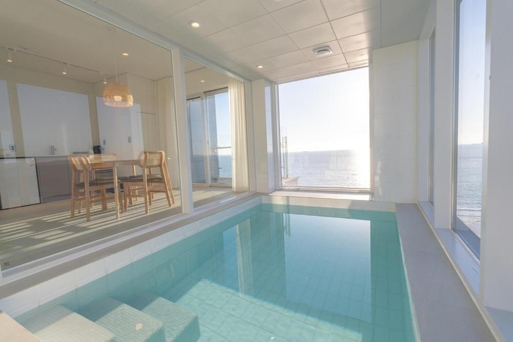 Boryeong I-Ocean Pool Villa Экстерьер фото